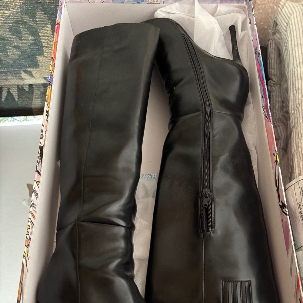 Jeffrey Cambell knee high boots